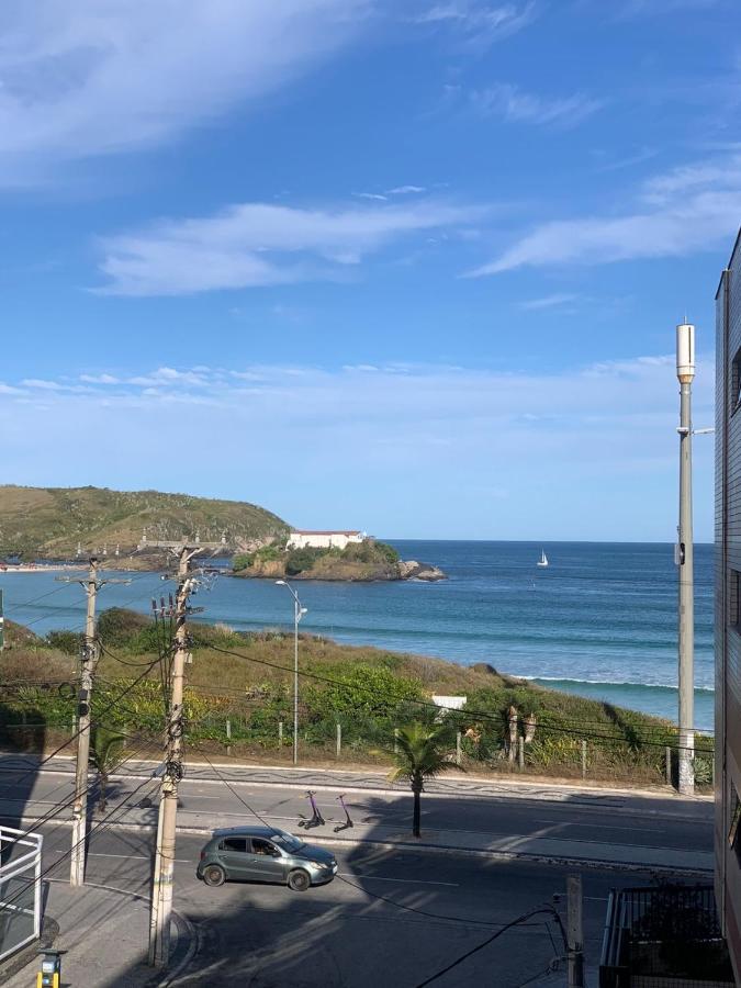 Apartamento Pe Na Areia - Praia Do Forte Кабо Фрио Екстериор снимка