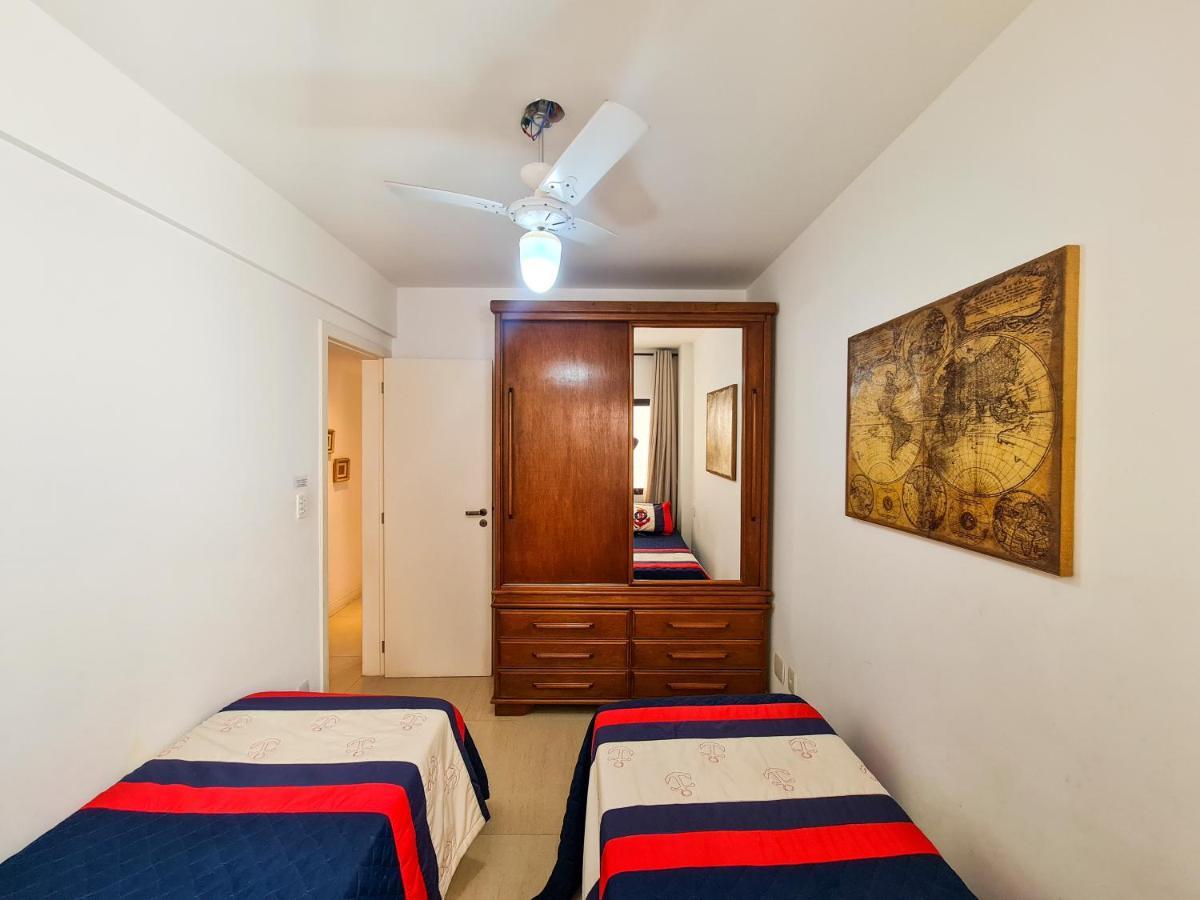 Apartamento Pe Na Areia - Praia Do Forte Кабо Фрио Екстериор снимка