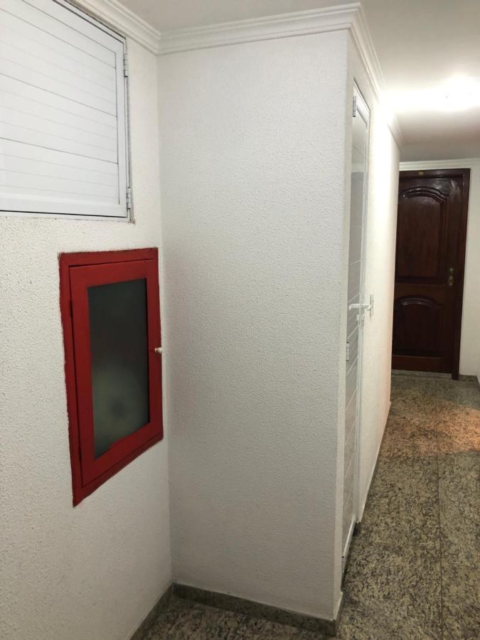 Apartamento Pe Na Areia - Praia Do Forte Кабо Фрио Екстериор снимка